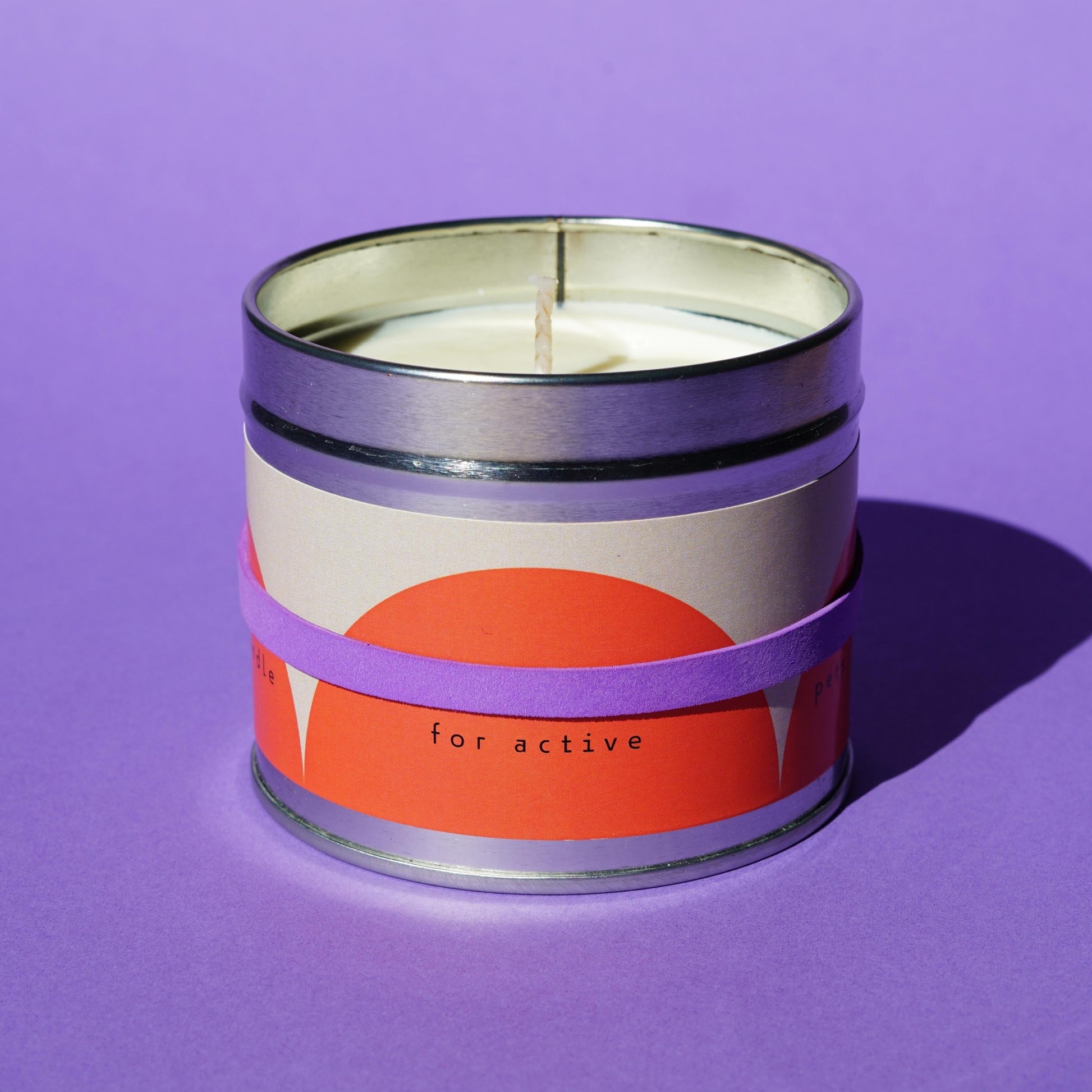 studio piita candle for acive pets